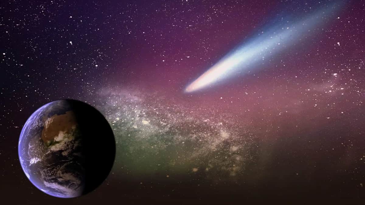 Una cometa in direzione della Terra vista dallo spazio